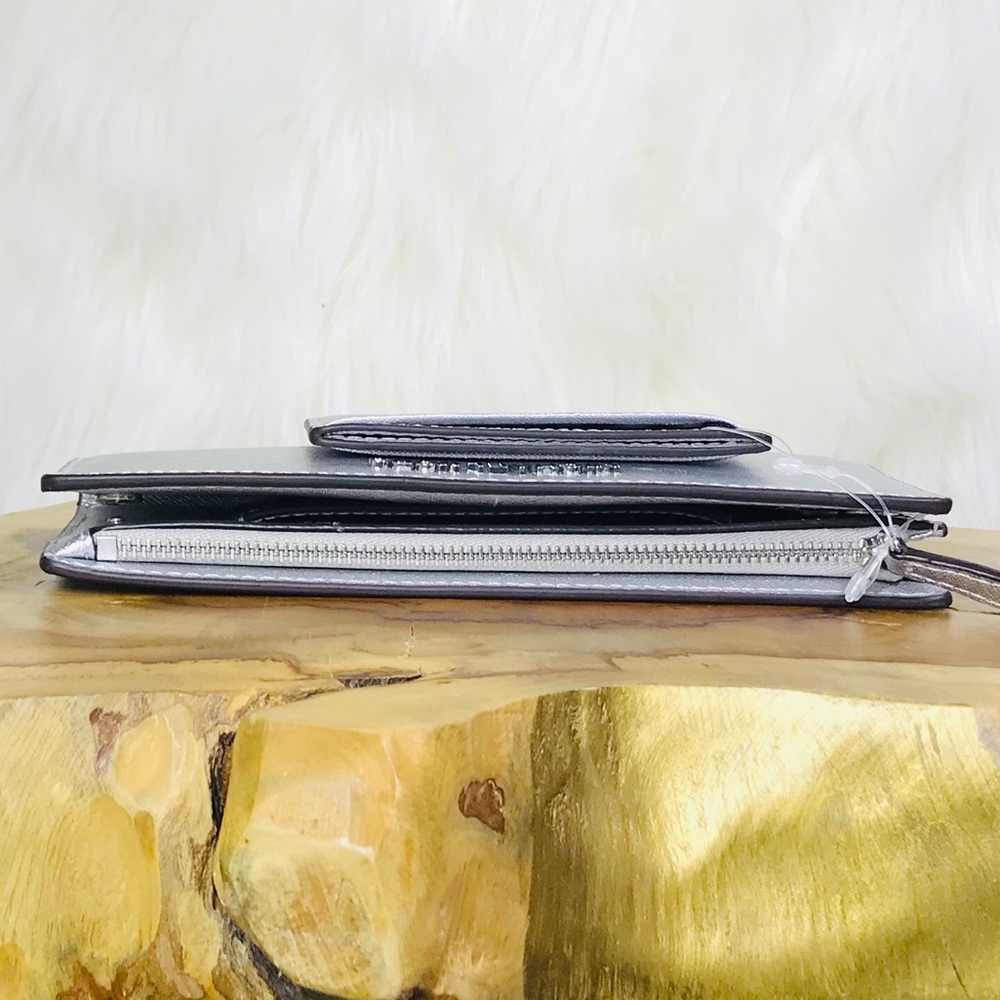 Michael Kors Card Case Carryall Wallet - Picture 6 of 8